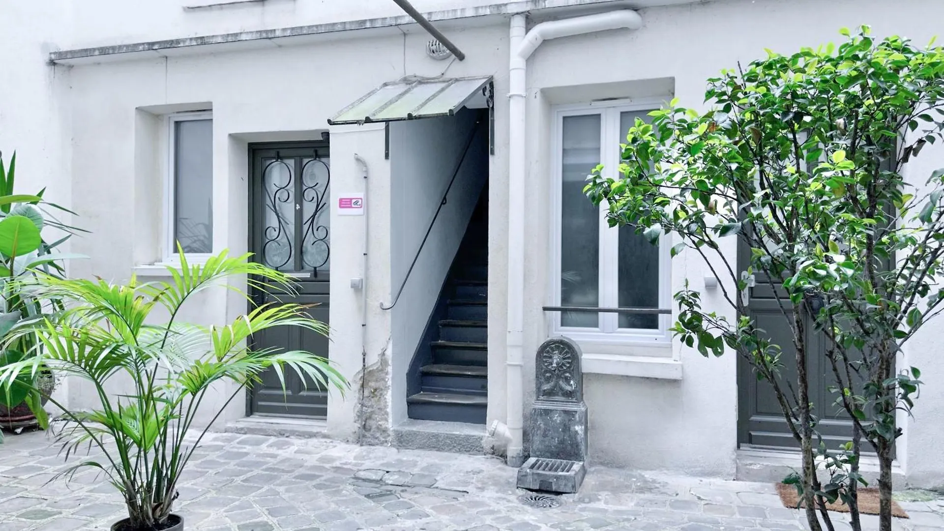 Apartment Calm Studio Near Montparnasse Paris